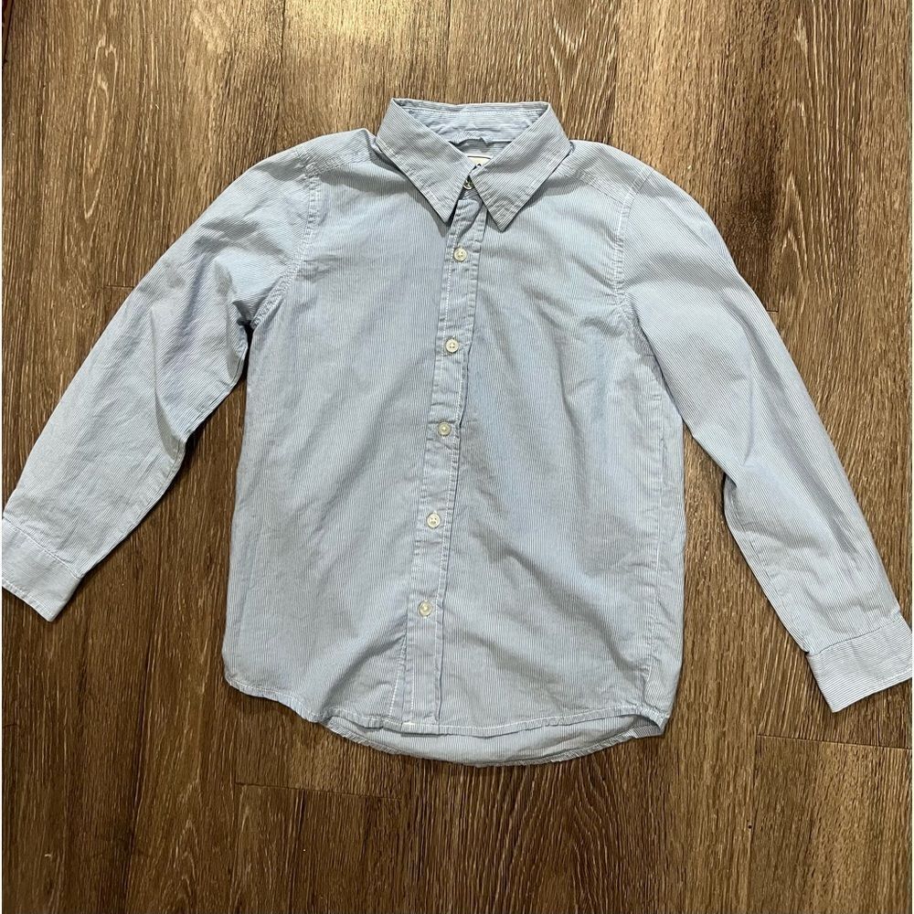 Place est 1989 blue and white pinstriped long sleeve dress shirt. Size medium7/8
